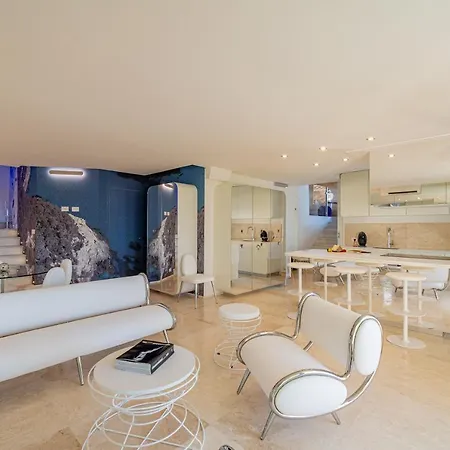 Villa Puntaldia וילה פונטאלדיה